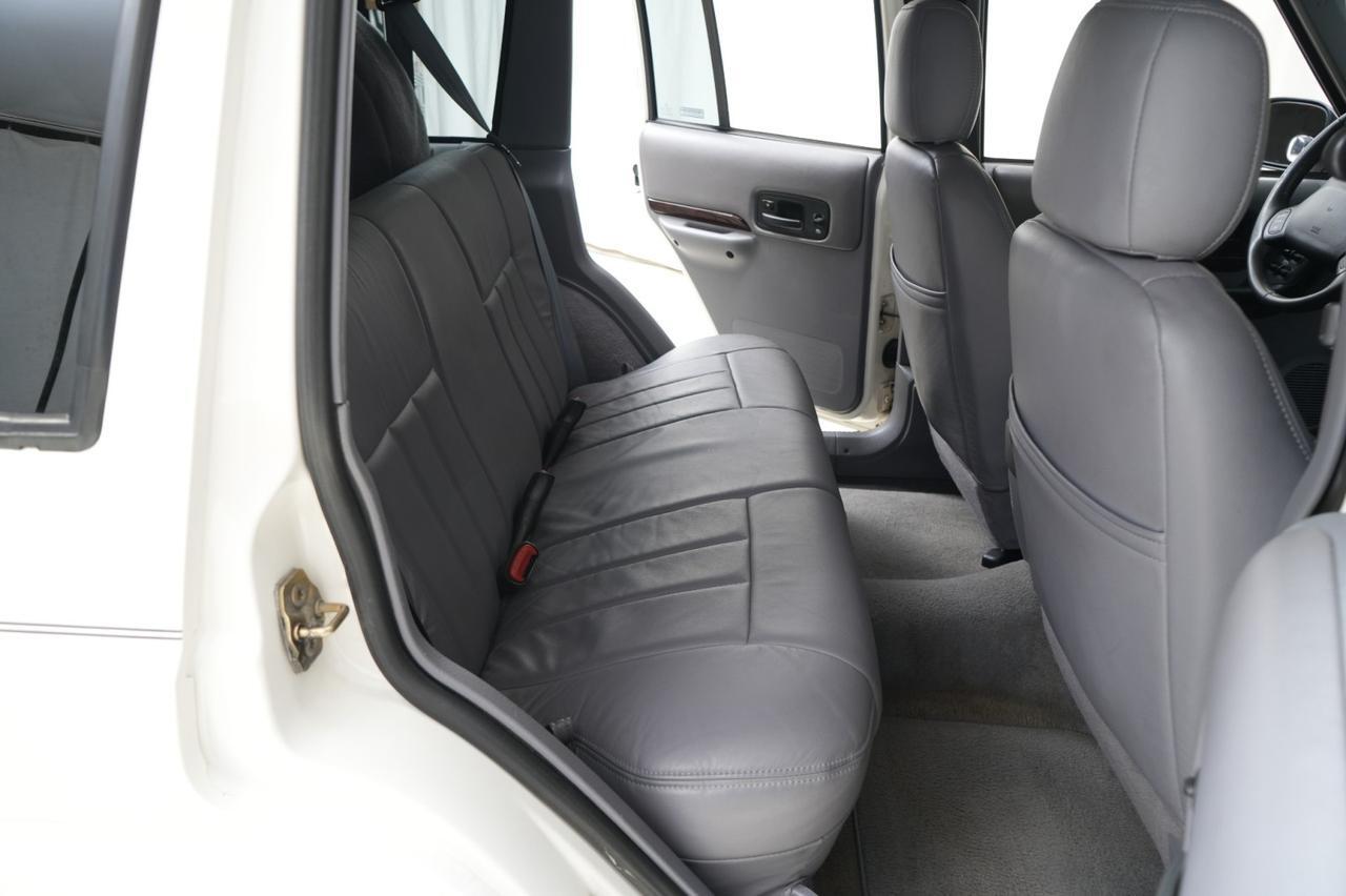 1998 Jeep Cherokee 4WD Limited West Chester PA