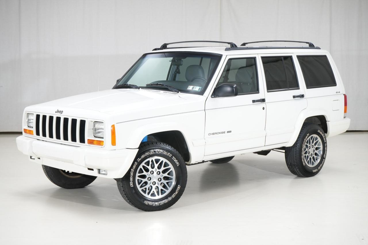 1998 Jeep Cherokee 4WD Limited West Chester PA