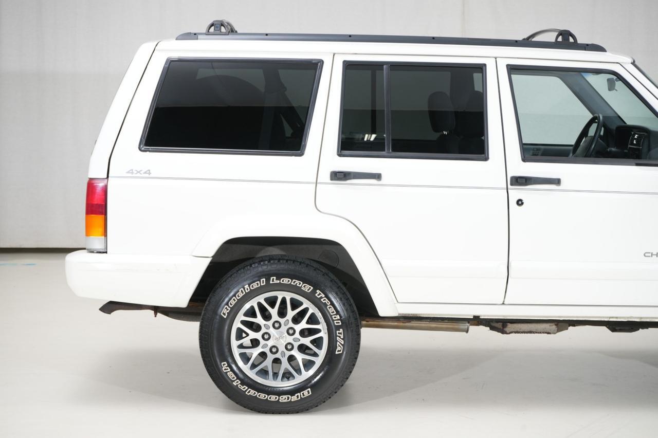 1998 Jeep Cherokee 4WD Limited West Chester PA