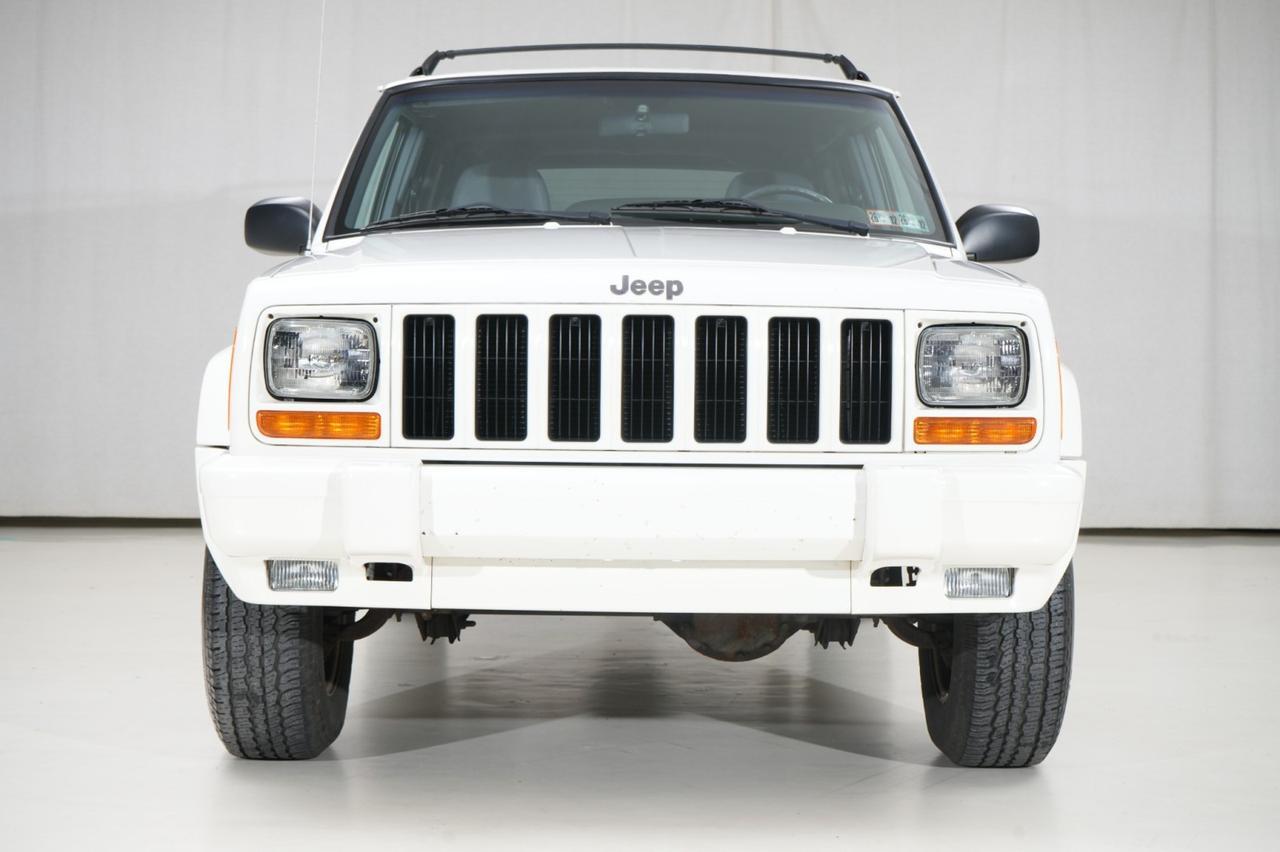 1998 Jeep Cherokee 4WD Limited West Chester PA