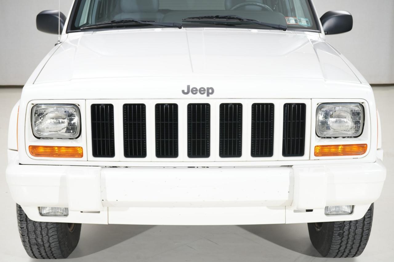 1998 Jeep Cherokee 4WD Limited West Chester PA