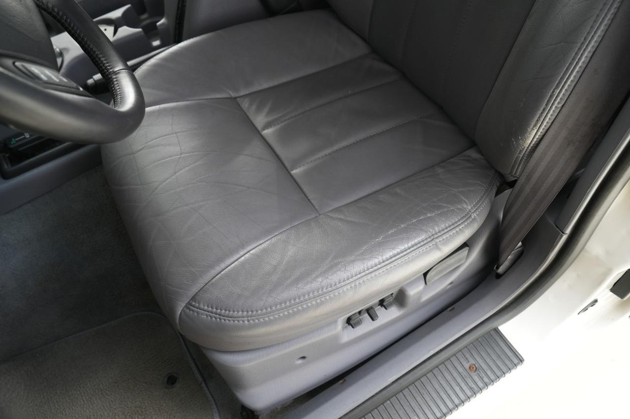 1998 Jeep Cherokee 4WD Limited West Chester PA