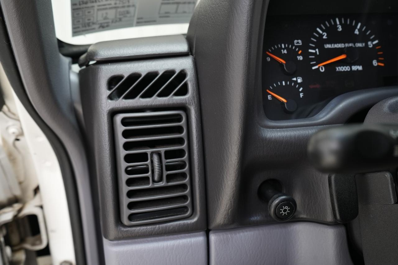 1998 Jeep Cherokee 4WD Limited West Chester PA