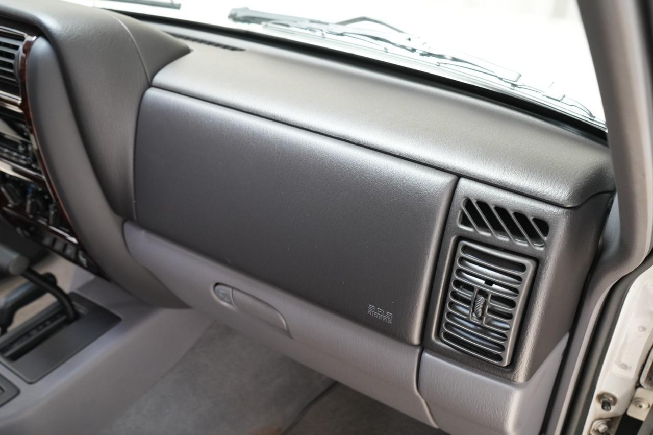 1998 Jeep Cherokee 4WD Limited West Chester PA