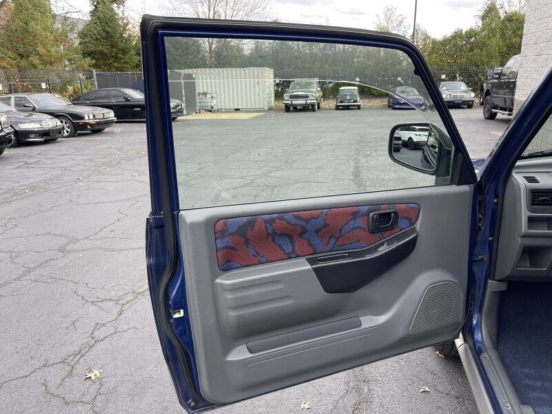 1998 Mitsubishi Pajero Mini Willow Grove PA