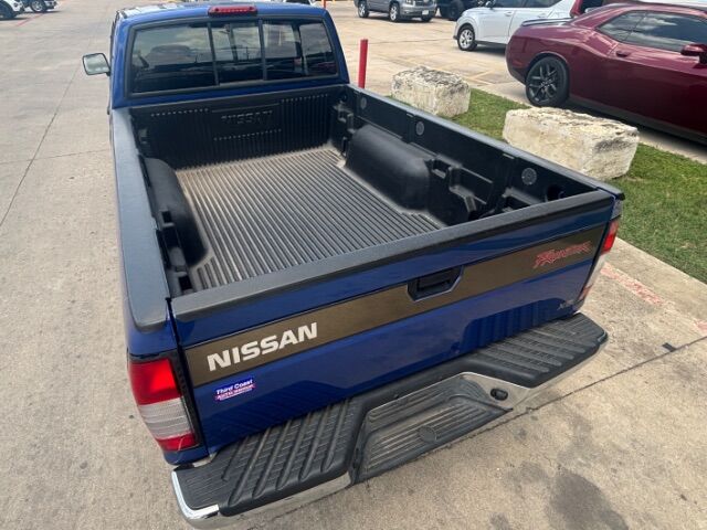 1998 Nissan Frontier SE King Cab 2WD Austin TX