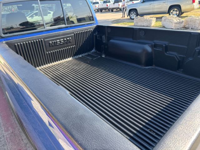 1998 Nissan Frontier SE King Cab 2WD Austin TX