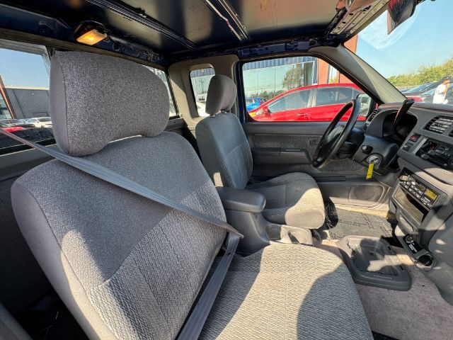 1998 Nissan Frontier SE King Cab 2WD Austin TX