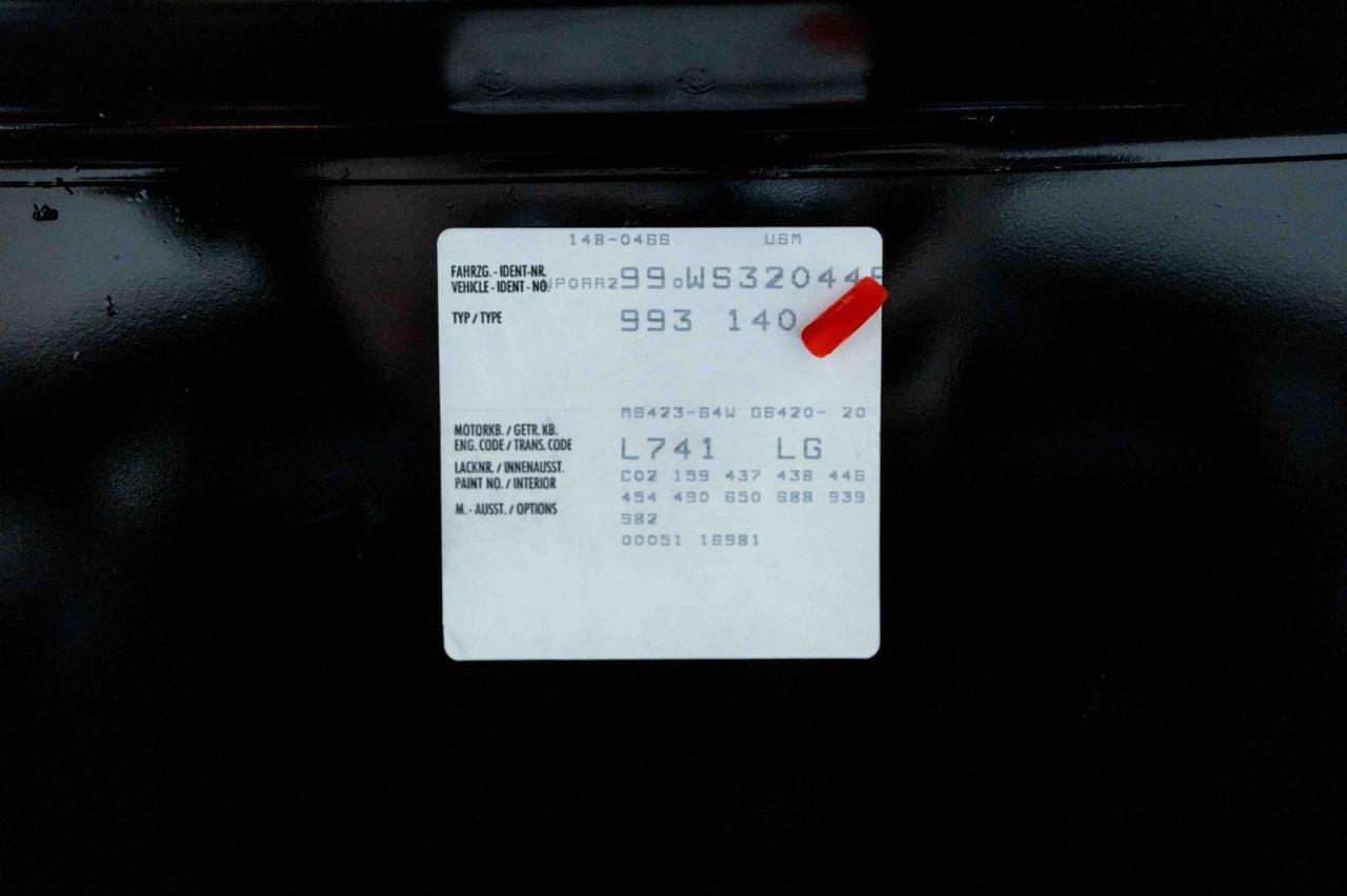 1998 Porsche 911 Carrera 4S