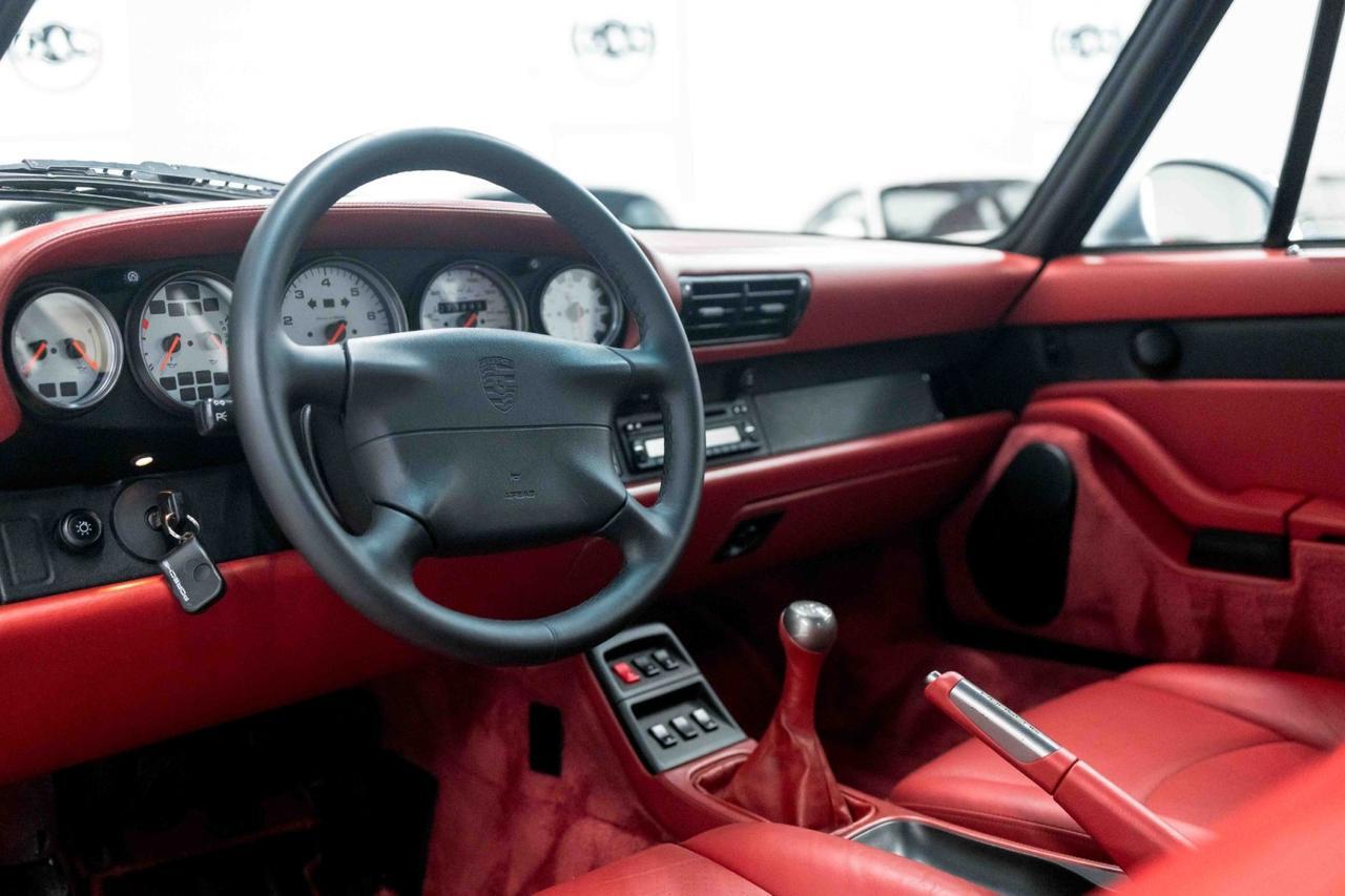 1998 Porsche 911 Carrera S