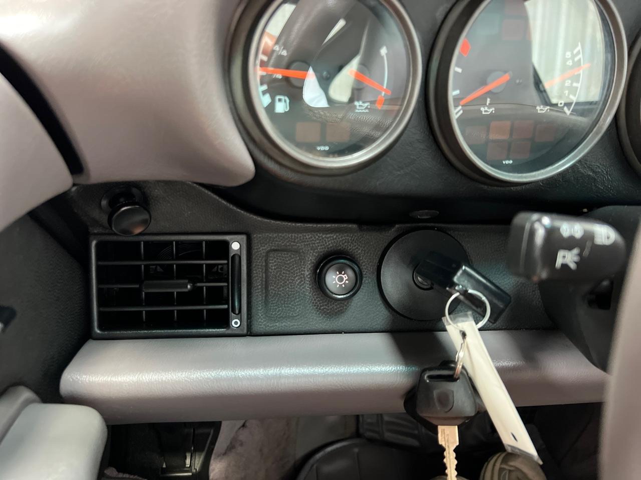 1998 Porsche 911 Carrera S, Sunroof, Cruise, 8-Way Power Seat, All Original Houston TX