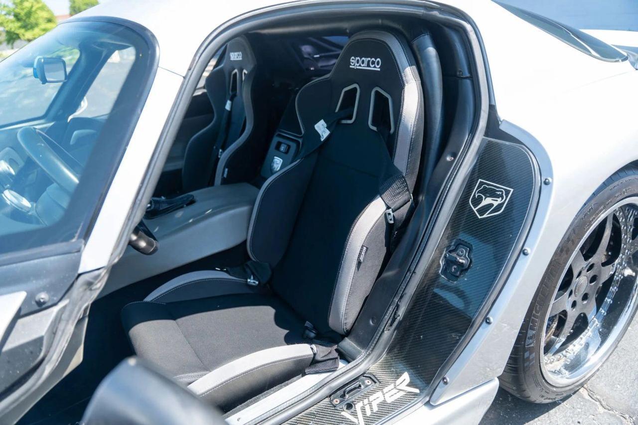 1999 Dodge Viper GTS Coupe 2D St. Louis MO