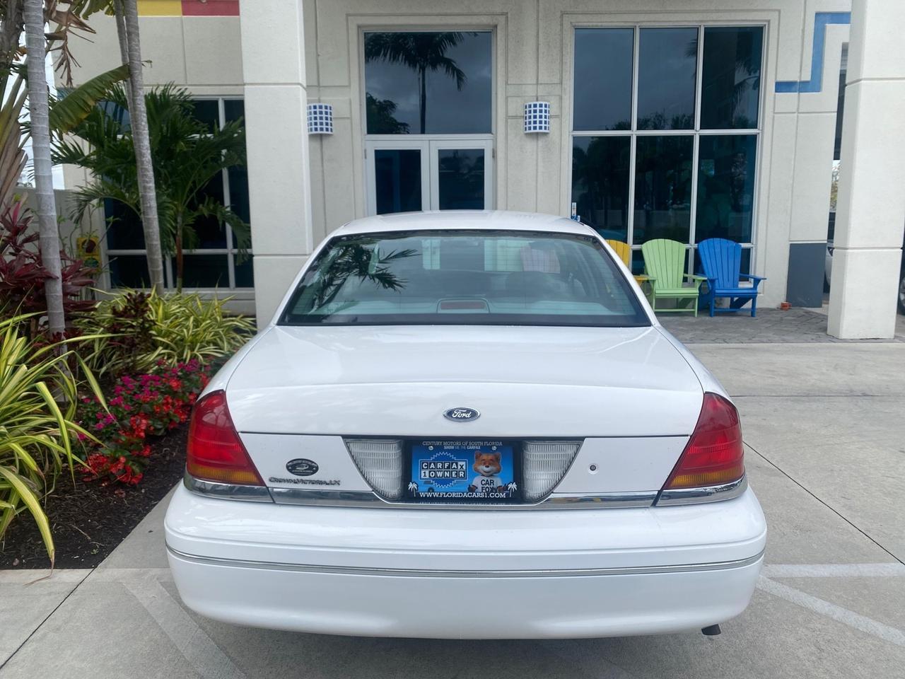 1999 Ford Crown Victoria LX LOW MILES 61,537 Pompano Beach FL