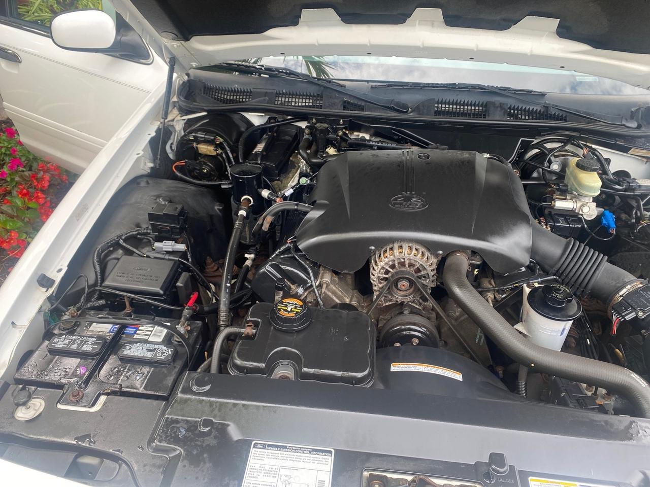 1999 Ford Crown Victoria LX LOW MILES 61,537 Pompano Beach FL