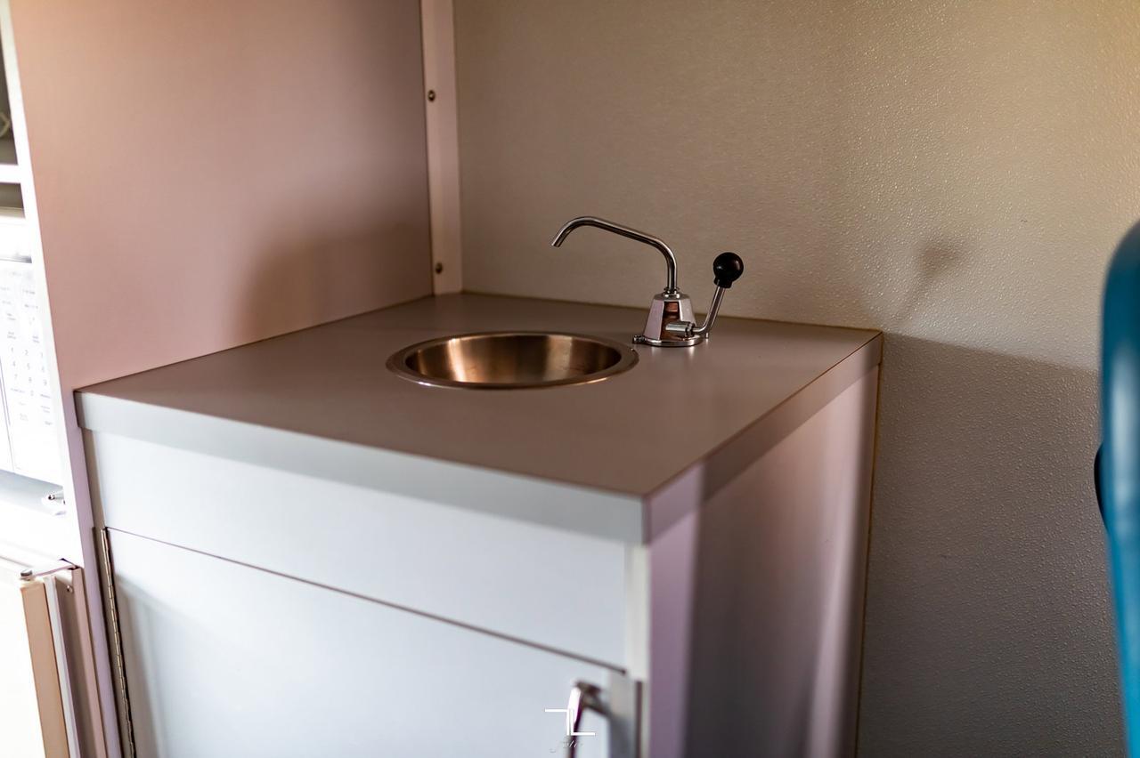 1999 Ford E-450 Cube Van Diesel Mobile Office Red Deer AB