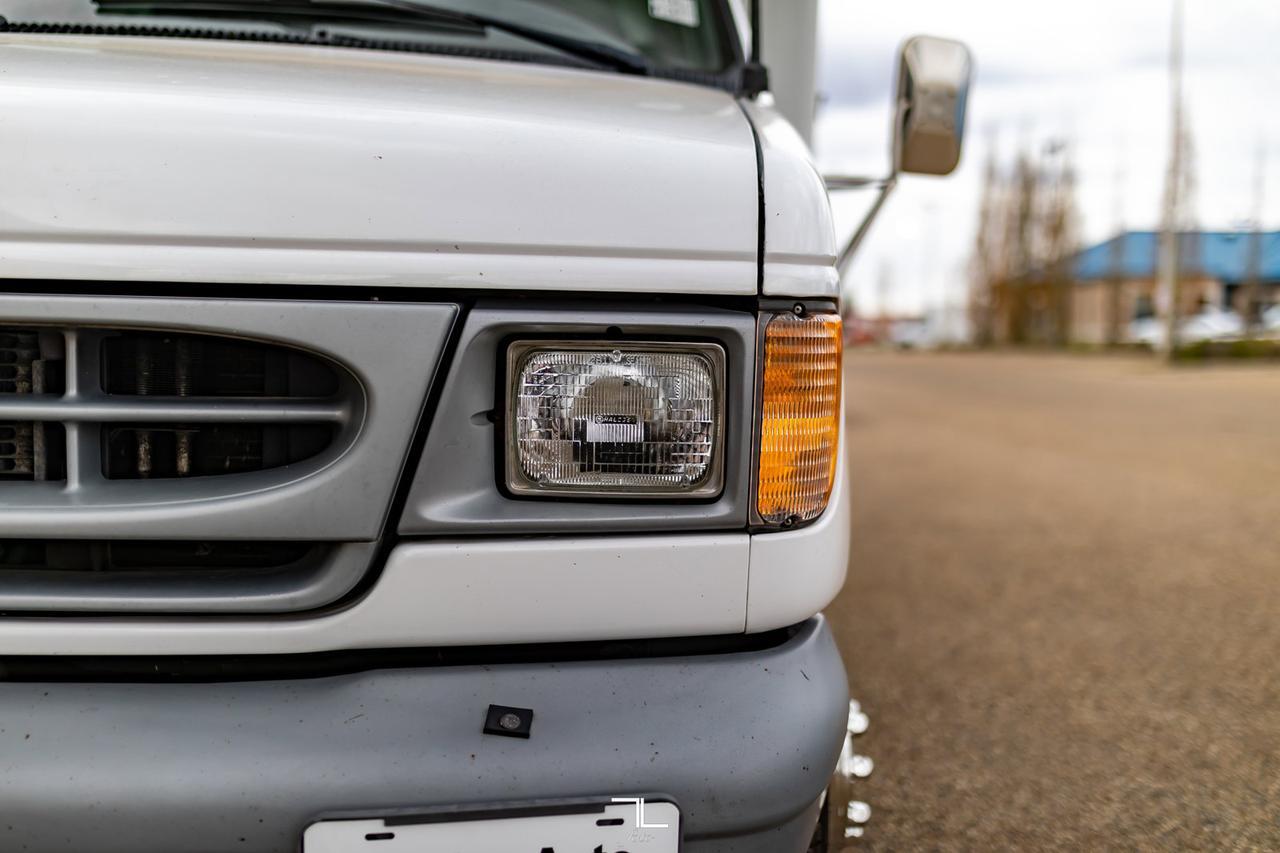 1999 Ford E-450 Cube Van Diesel Mobile Office Red Deer AB