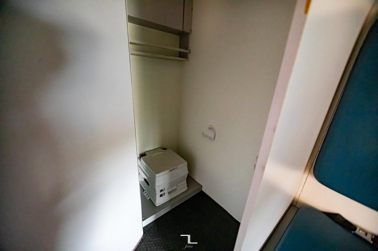 1999 Ford E-450 Cube Van Diesel Mobile Office Red Deer AB