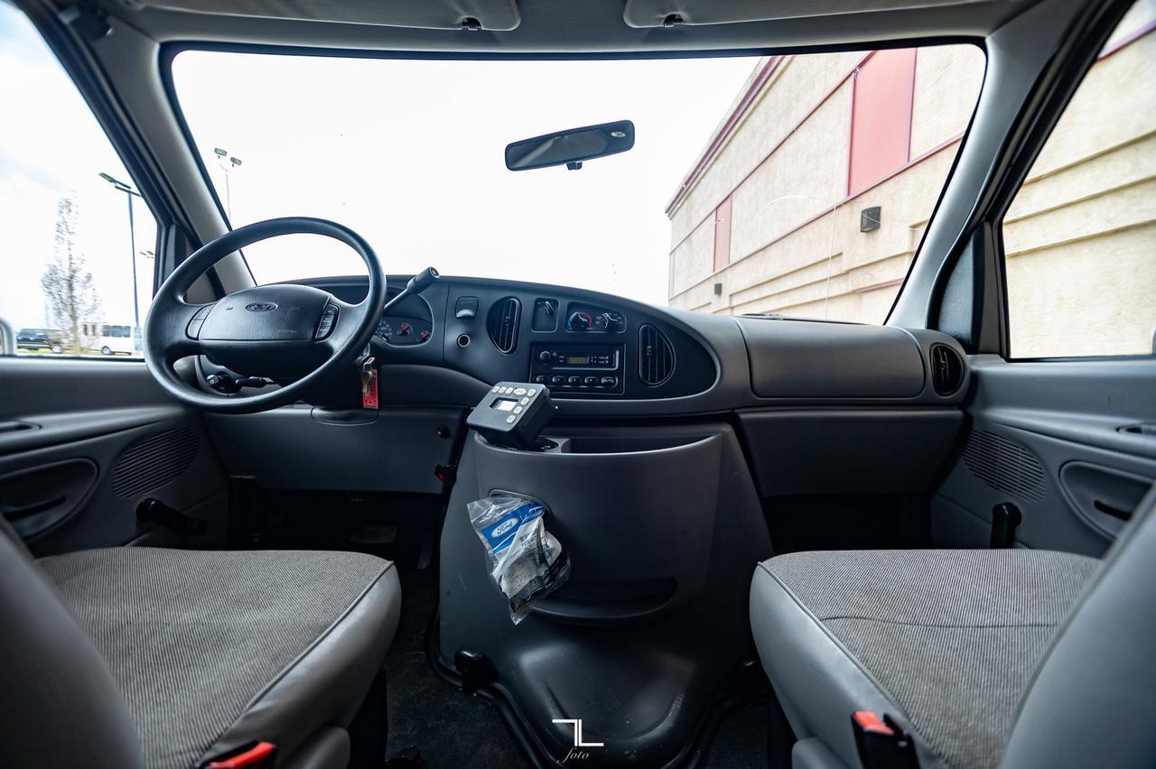 1999 Ford E-450 Cube Van Diesel Mobile Office Red Deer AB