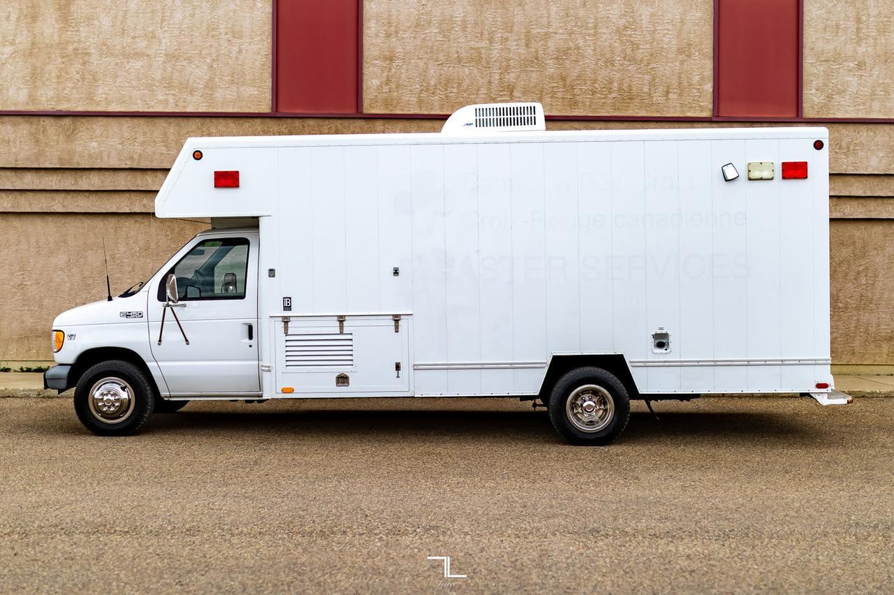 1999 Ford E-450 Cube Van Diesel Mobile Office Red Deer AB