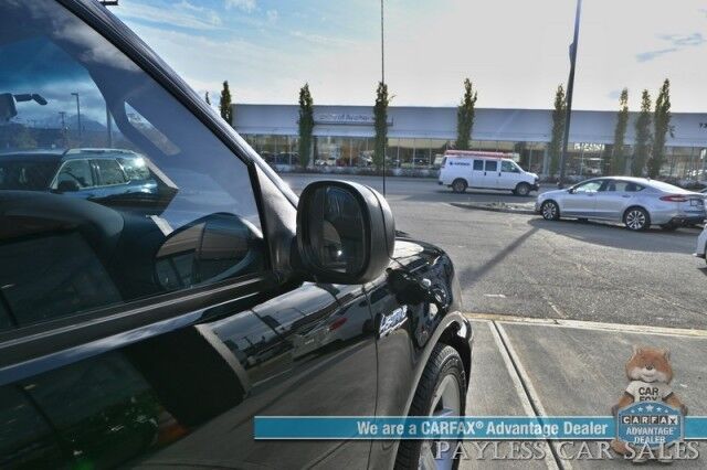 1999 Ford F-150 SVT Lightning / 5.4L Supercharged V8 / Regular Cab / Automatic / Power Driver's Seat / Power Locks, Windows & Mirrors / Air Conditioning / SnugTop Tonneau Cover / Second Set Of Rims / Tow Pkg / Only 38K Miles Anchorage AK