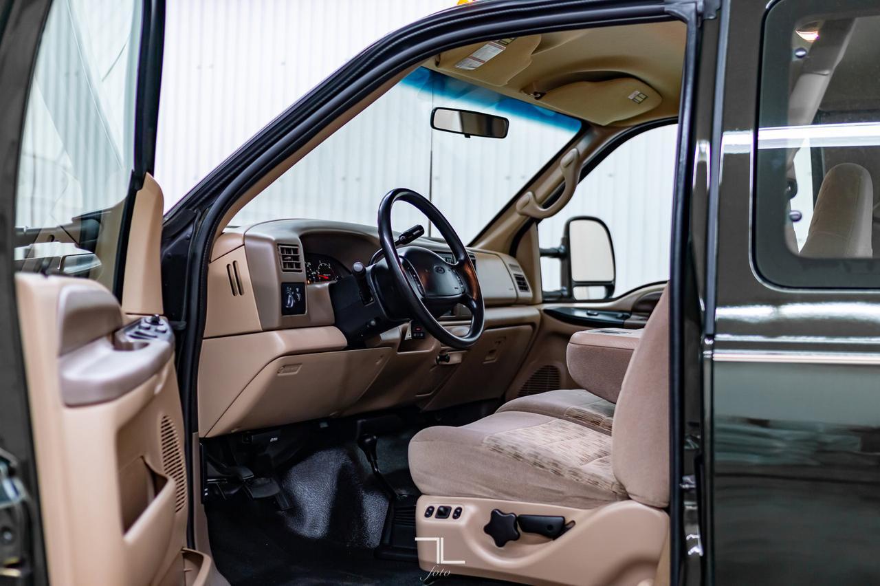 1999 Ford F-250 4x4 Super Cab XLT FX4 Longbox Diesel Red Deer AB