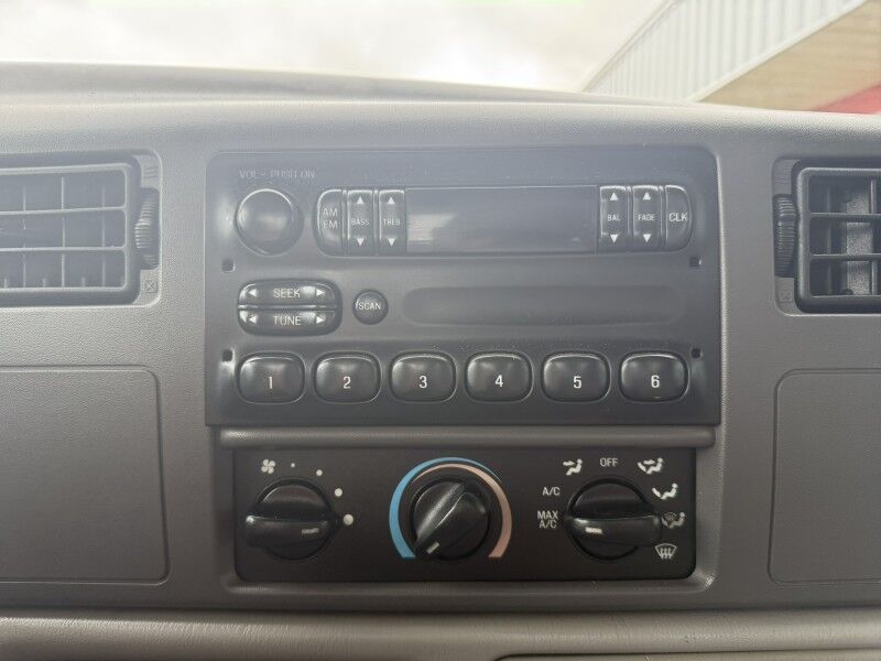 1999 Ford F-450 4x4 7.3L Diesel 6-Speed Stake Flatbed XL Collinsville OK