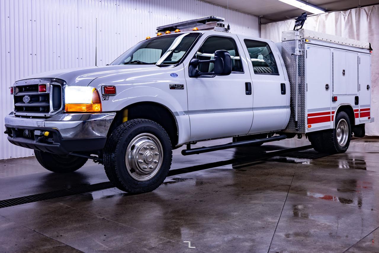 1999 Ford F-450 4x4 Crew Cab XLT Rescue Mechanics Diesel Manual Red Deer AB