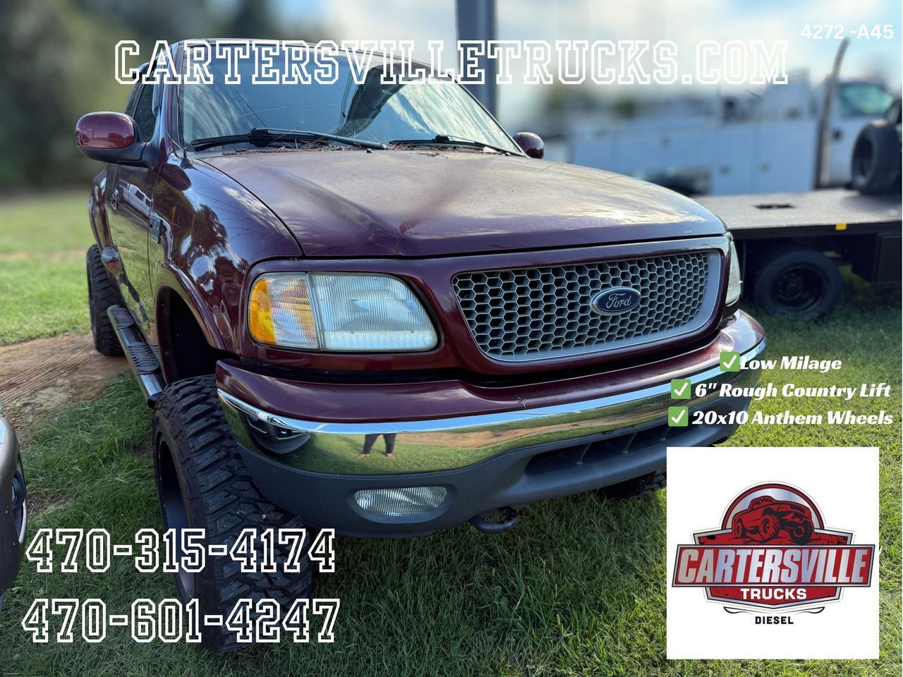 1999 Ford F150 XLT 4X4 - LIFTED  - LOW MILES