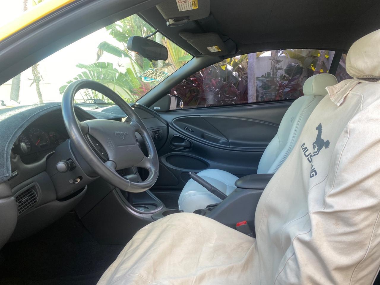 1999 Ford Mustang GT LOW MILES 8,145 1 OWNER FL CONV Pompano Beach FL