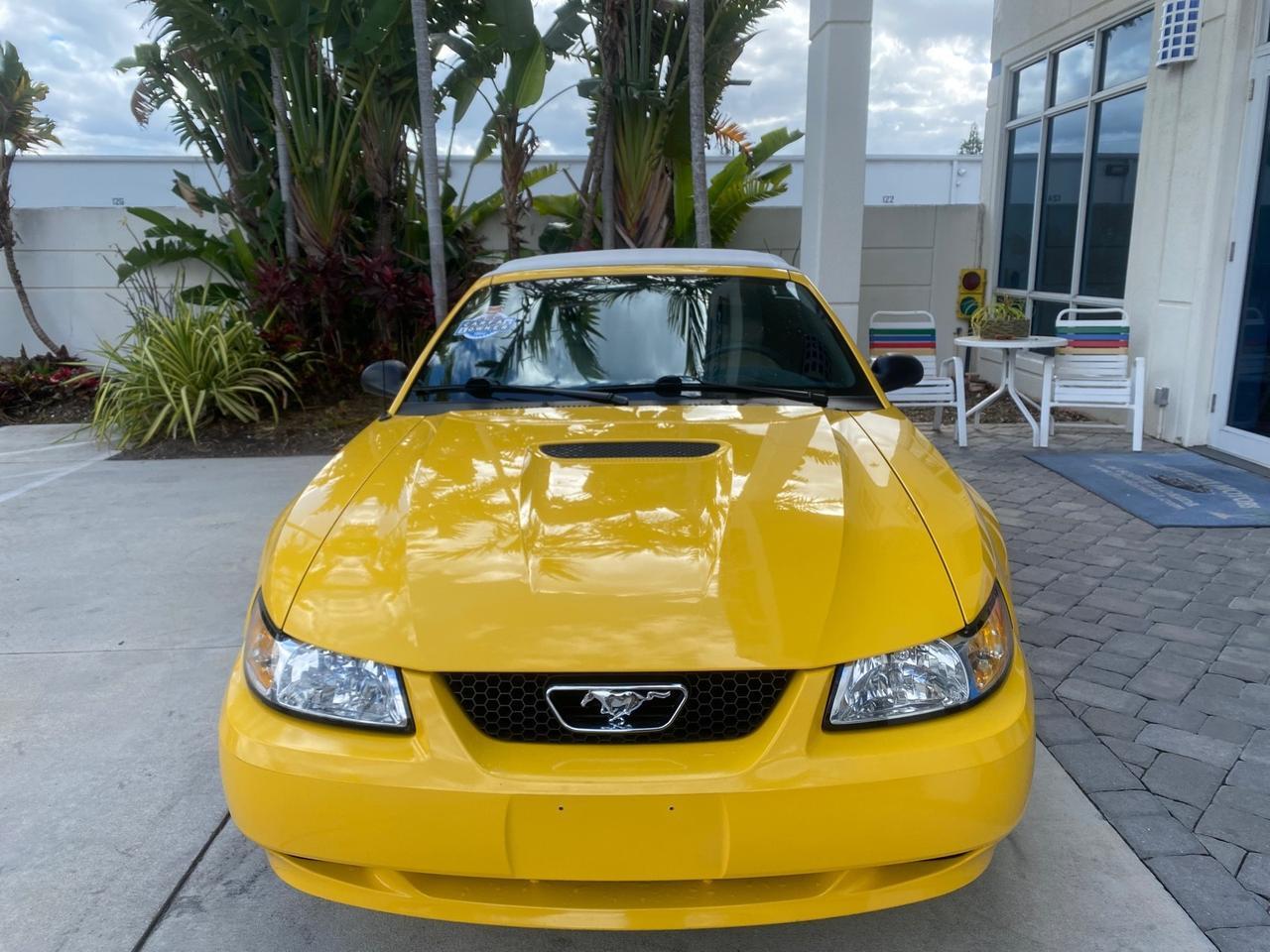1999 Ford Mustang GT LOW MILES 8,145 1 OWNER FL CONV