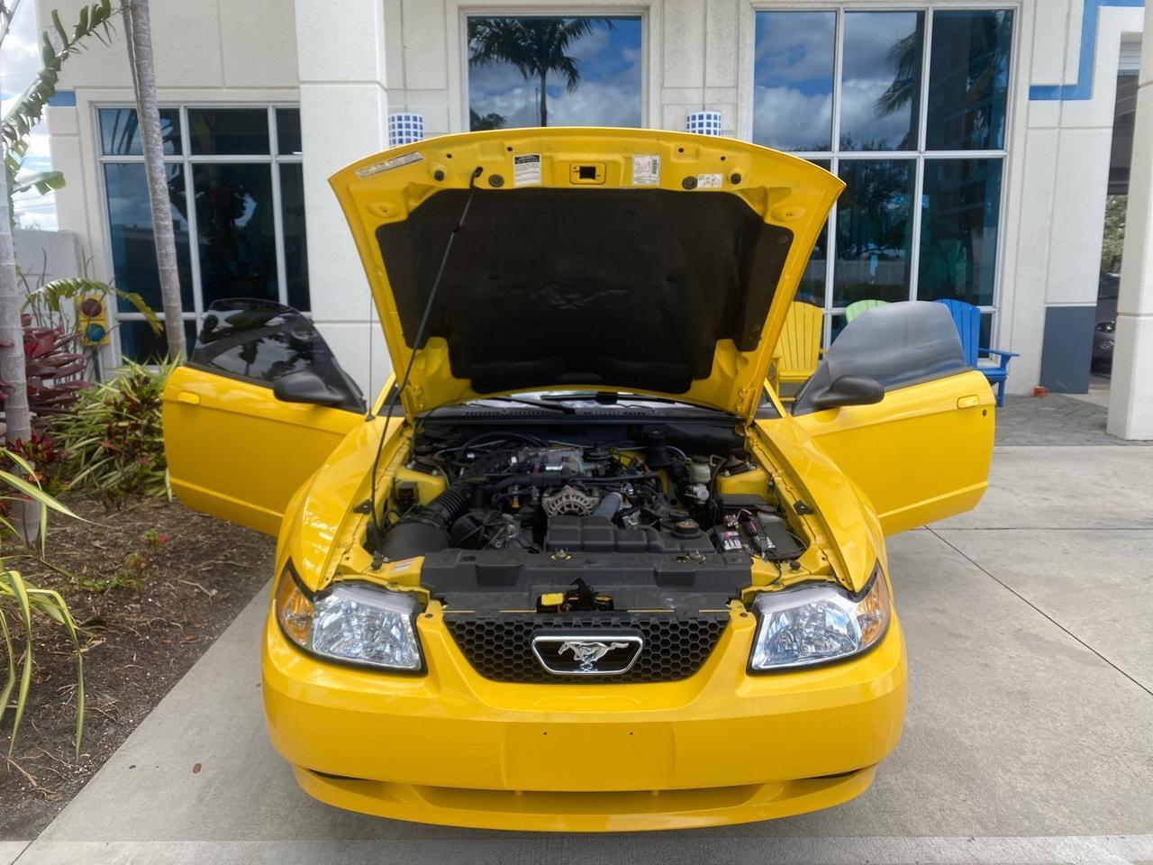 1999 Ford Mustang GT LOW MILES 8,145 1 OWNER FL CONV Pompano Beach FL