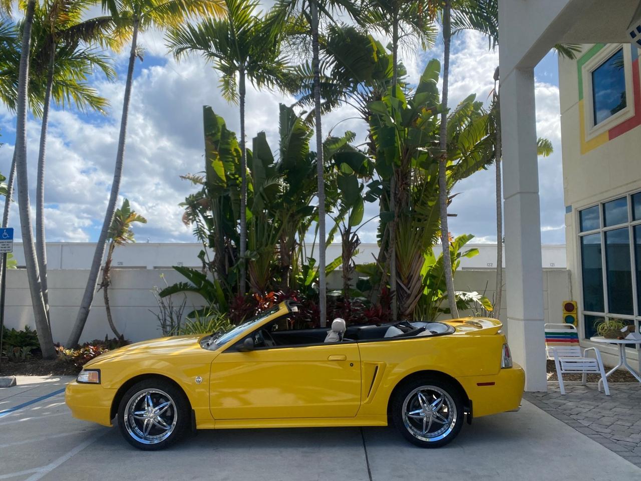 1999 Ford Mustang GT LOW MILES 8,145 1 OWNER FL CONV Pompano Beach FL
