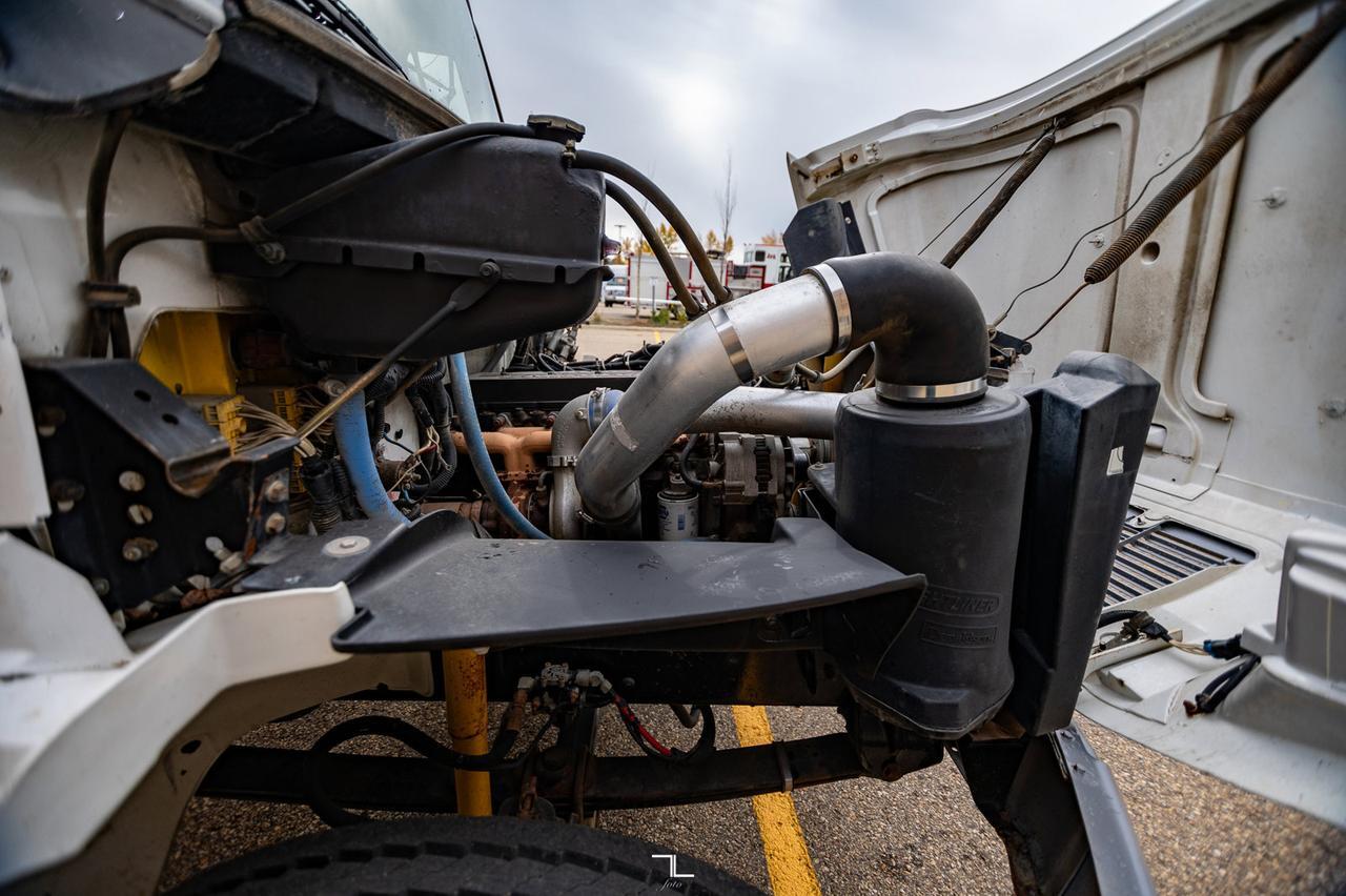 1999 Freightliner FL80 T/A Cab & Chassis Diesel Red Deer AB