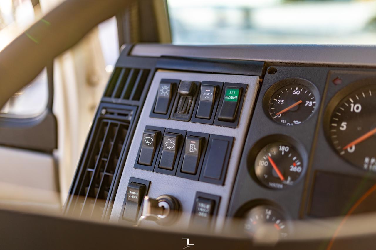 1999 Freightliner FL80 T/A Cab & Chassis Diesel Red Deer AB