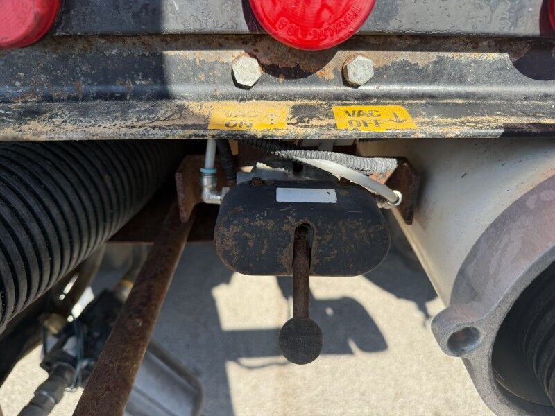 1999 GMC C6500 Vaccuum Excavation Truck Collinsville OK