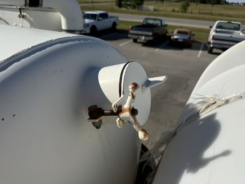 1999 GMC C6500 Vaccuum Excavation Truck Collinsville OK