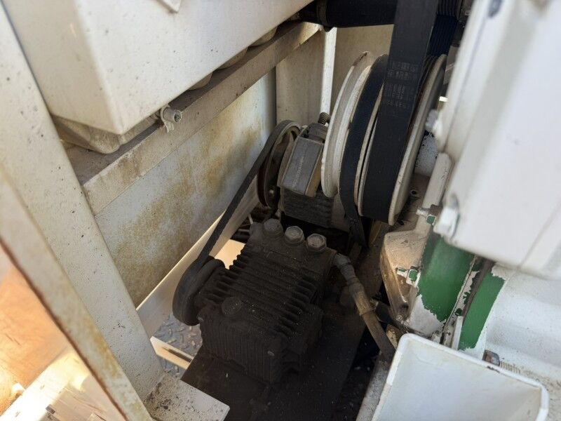 1999 GMC C6500 Vaccuum Excavation Truck Collinsville OK