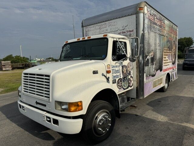 1999 International 16' Wheel & Tire Repair Truck with 5.5' Liftgate Henrico VA