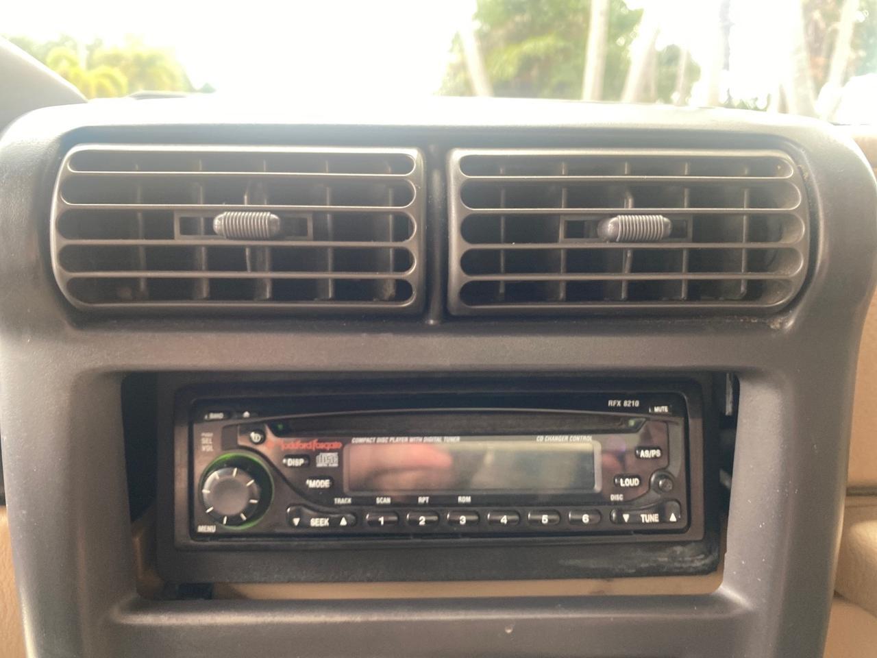1999 Jeep Wrangler Sahara AUYO AC 6 CYL LOW MILES 47,009 Pompano Beach FL