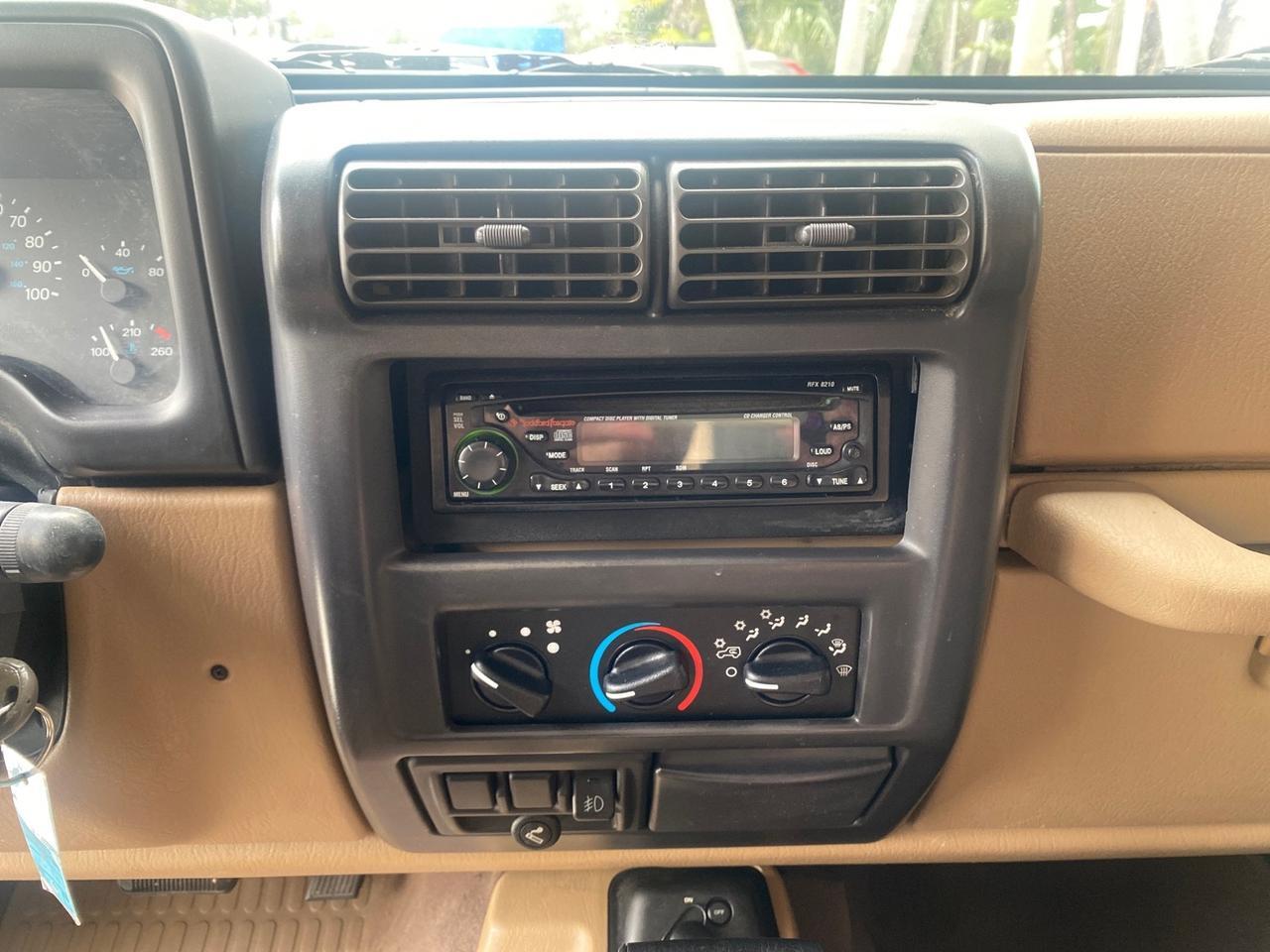 1999 Jeep Wrangler Sahara AUYO AC 6 CYL LOW MILES 47,009 Pompano Beach FL