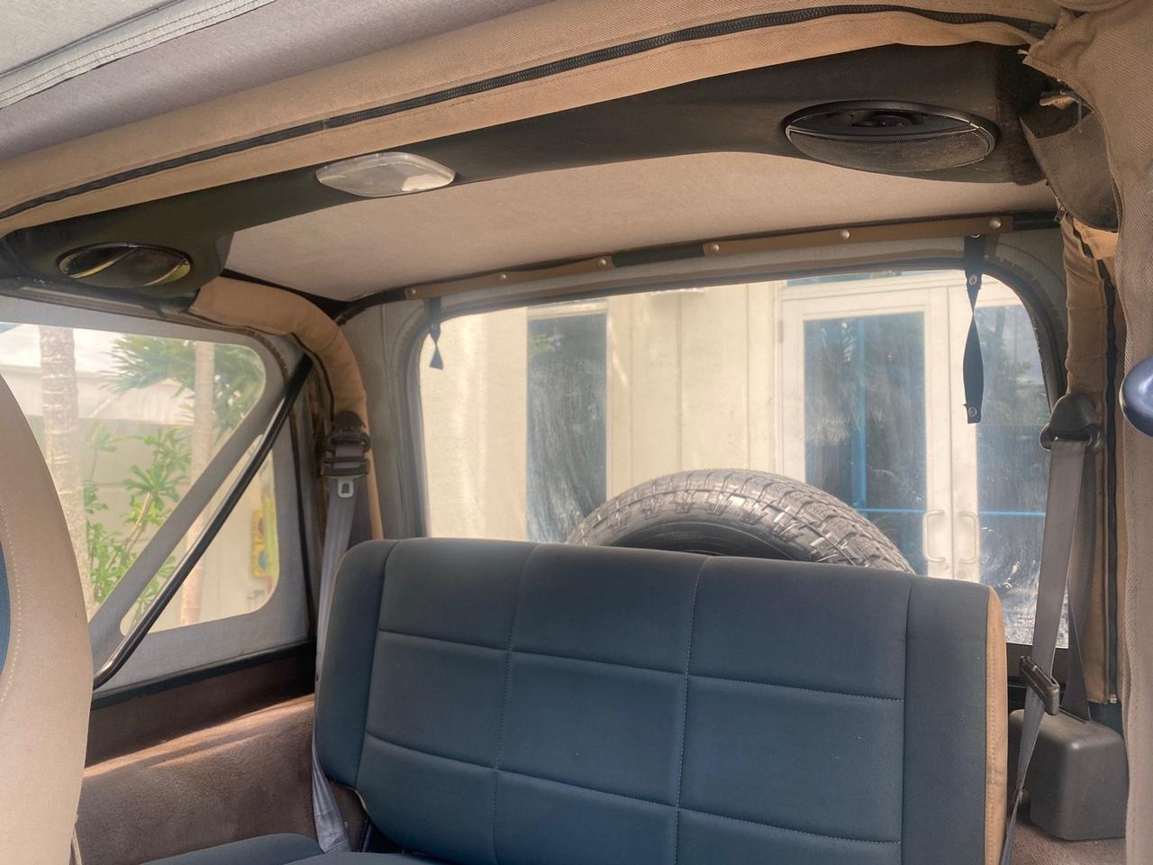 1999 Jeep Wrangler Sahara AUYO AC 6 CYL LOW MILES 47,009 Pompano Beach FL