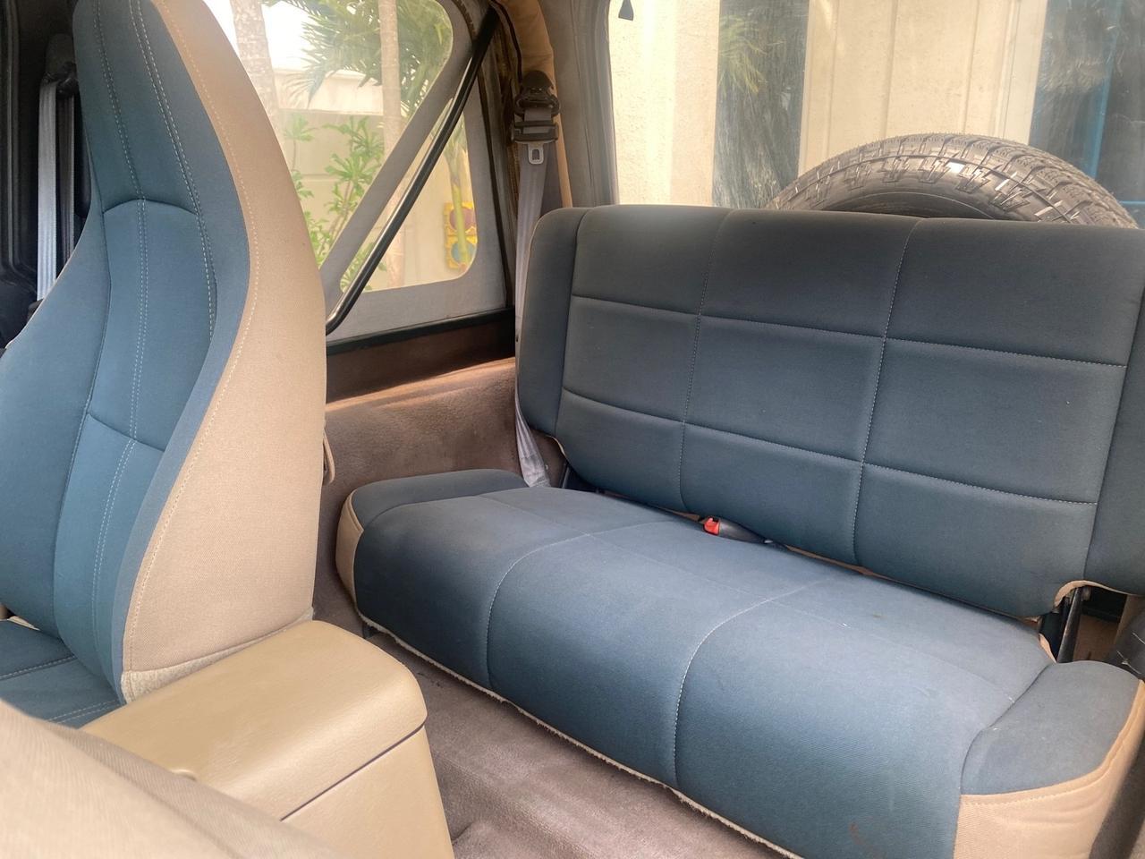 1999 Jeep Wrangler Sahara AUYO AC 6 CYL LOW MILES 47,009 Pompano Beach FL