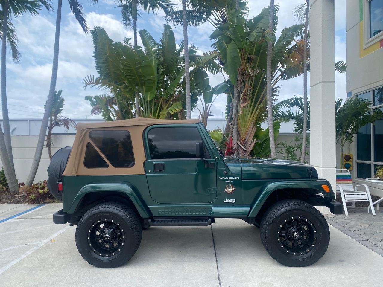 1999 Jeep Wrangler Sahara AUYO AC 6 CYL LOW MILES 47,009 Pompano Beach FL