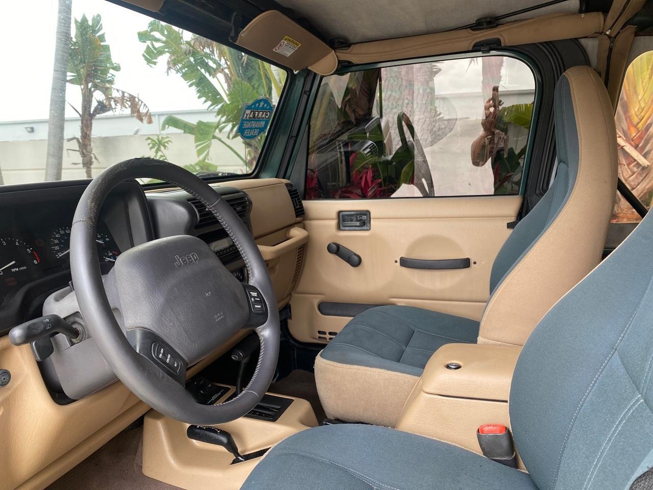 1999 Jeep Wrangler Sahara AUYO AC 6 CYL LOW MILES 47,009 Pompano Beach FL
