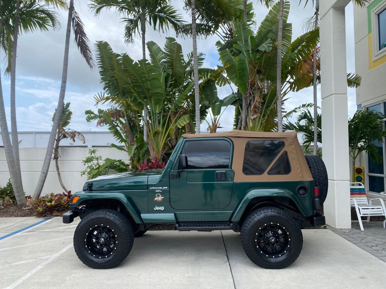 1999 Jeep Wrangler Sahara AUYO AC 6 CYL LOW MILES 47,009 Pompano Beach FL