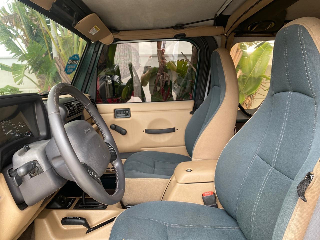 1999 Jeep Wrangler Sahara AUYO AC 6 CYL LOW MILES 47,009 Pompano Beach FL