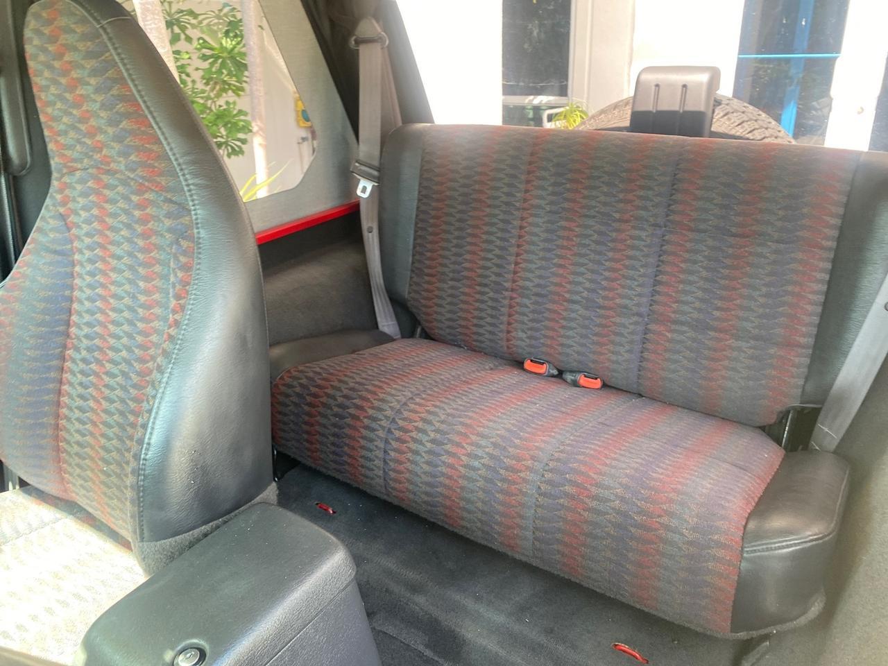 1999 Jeep Wrangler Sport AUTO AC 4.0 6 CYL LOW MILES 92,727 Pompano Beach FL