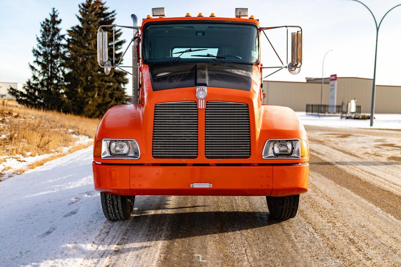1999 Kenworth T-300 Daycab & Chassis Diesel Manual Red Deer AB