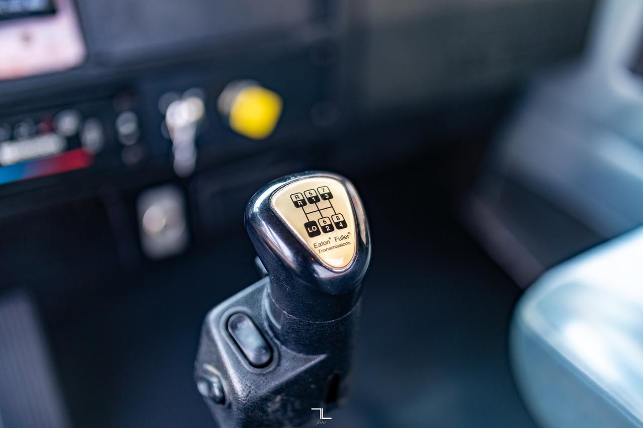 1999 Kenworth T300 Day Cab Diesel Manual Red Deer AB