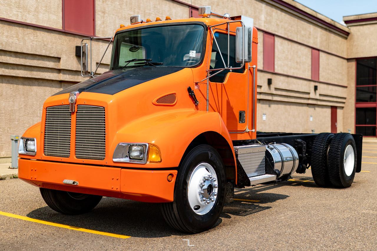 1999 Kenworth T300 Day Cab Diesel Manual Red Deer AB